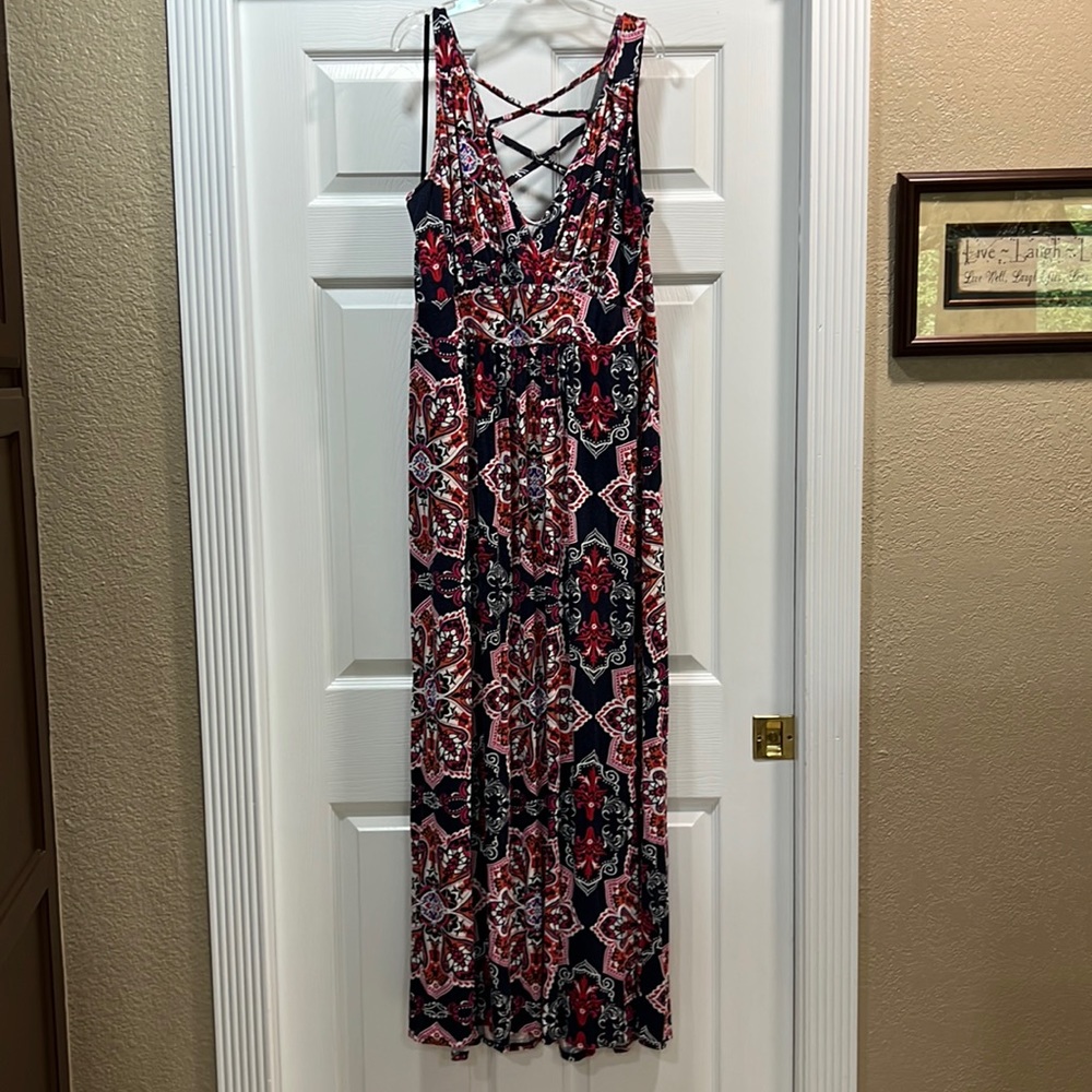 Loveappella long maxi dress crisscross in the back